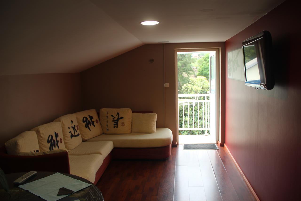 Le Colibri Bed & Breakfast Le Dix-Septieme Dış mekan fotoğraf